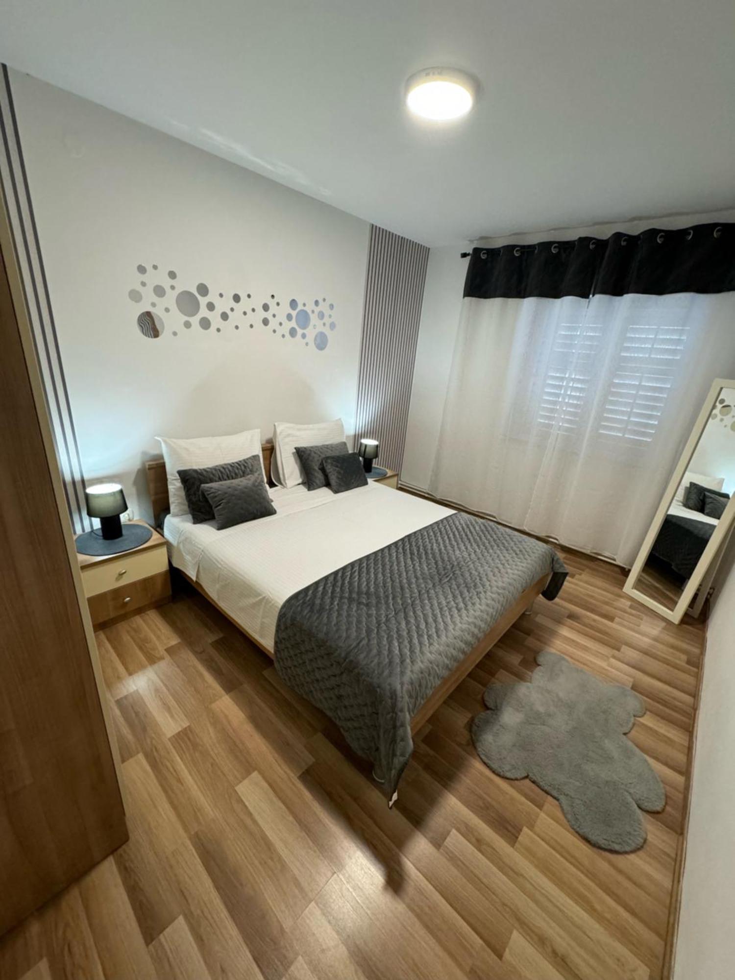 Apartman Iko Makarska Ngoại thất bức ảnh